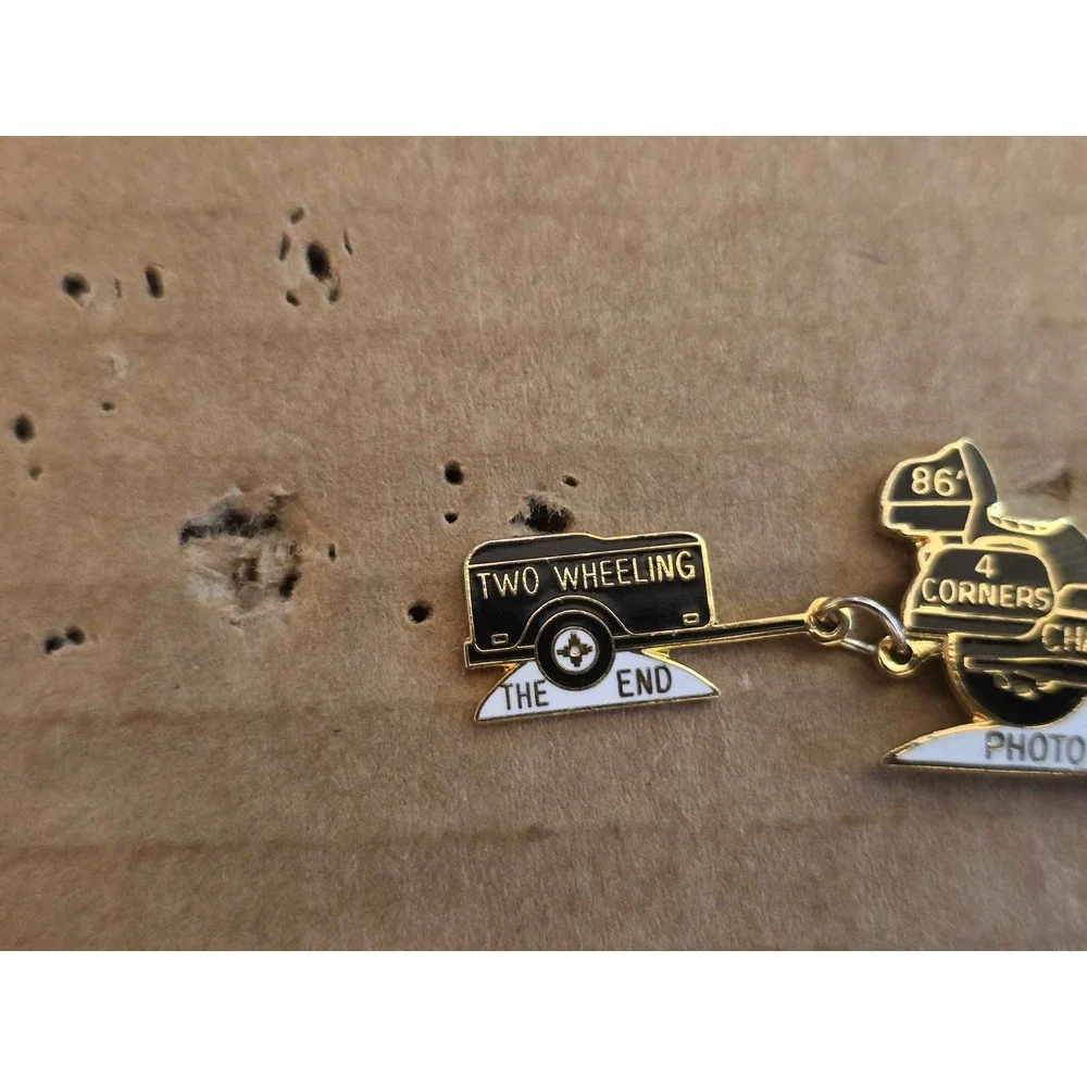 Gold Wing 4 Corners Chapter D Photo Tour Participant Lapel Vest Hat Pin J3
